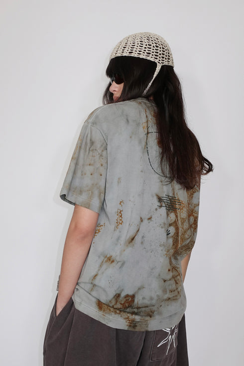 MISAKI USHIOZU × Cycle IRON RUST-DYEING TEE